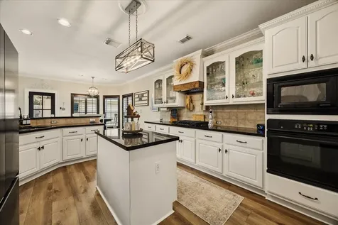 21310 Heartwood Oak Trail Cypress TX 77433