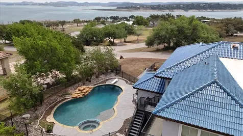829 Kings Point Drive Canyon Lake TX 78133