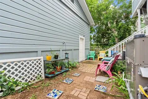 1219 Sealy Street Galveston TX 77550