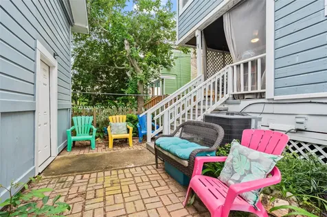 1219 Sealy Street Galveston TX 77550