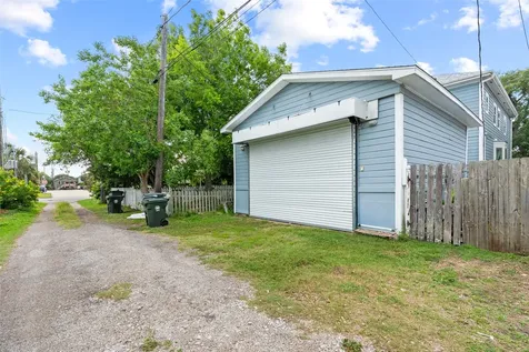 1219 Sealy Street Galveston TX 77550