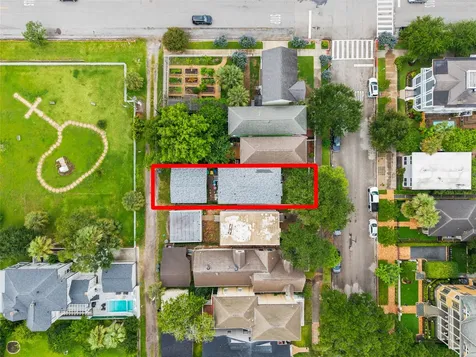 1219 Sealy Street Galveston TX 77550