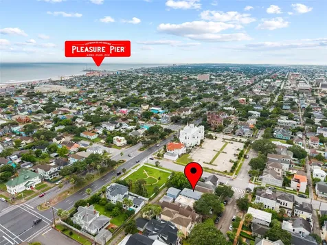 1219 Sealy Street Galveston TX 77550