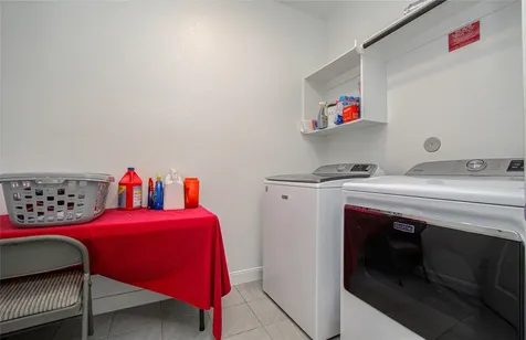 1971 Highland Meadows Drive Pearland TX 77089