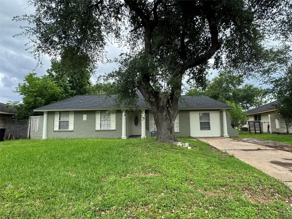 1443 Willow Rock Road Houston TX 77088