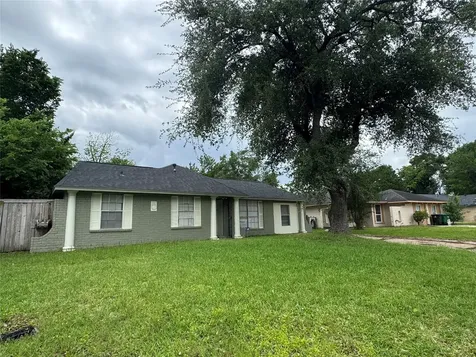 1443 Willow Rock Road Houston TX 77088