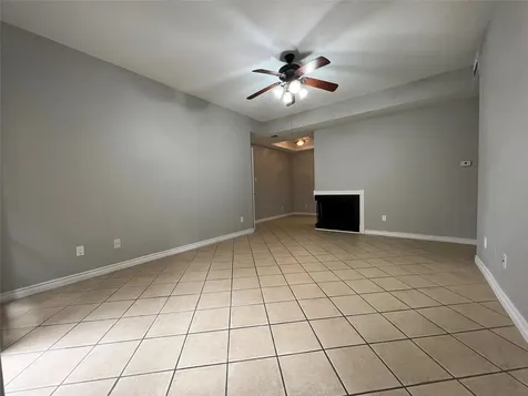 8055 Cambridge Street 35 Houston TX 77054