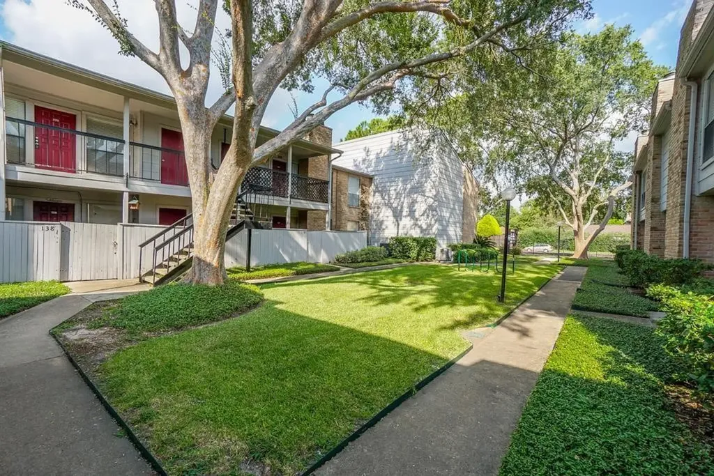 2110 Wilcrest Drive 138 Houston TX 77042