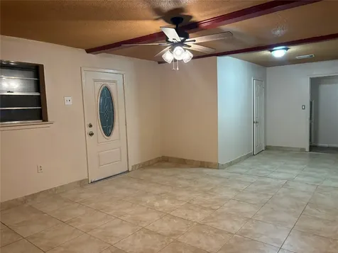415 Zinn Drive Crosby TX 77532