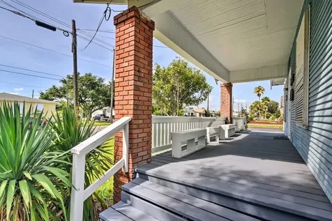3928 Avenue S Galveston TX 77550