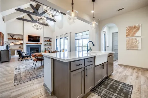 1423 Hackberry Heights Drive Richmond TX 77406