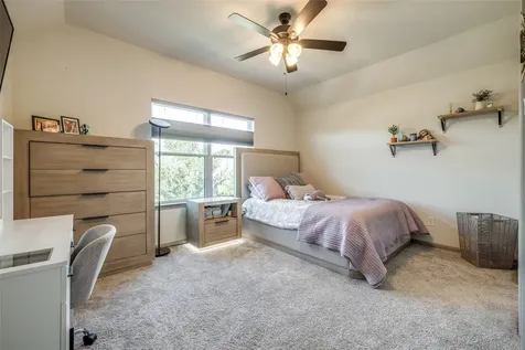 1423 Hackberry Heights Drive Richmond TX 77406