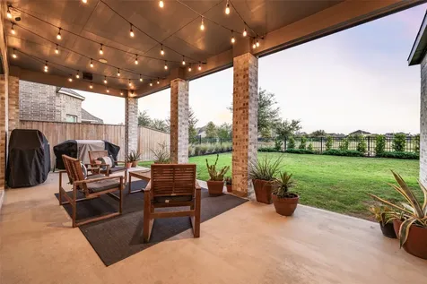 1423 Hackberry Heights Drive Richmond TX 77406
