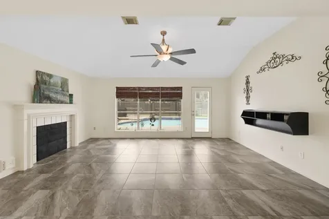 2112 Castle Drive League City TX 77573