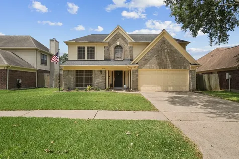 2112 Castle Drive League City TX 77573