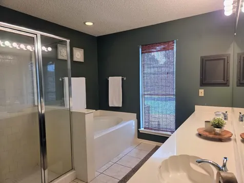 2112 Castle Drive League City TX 77573