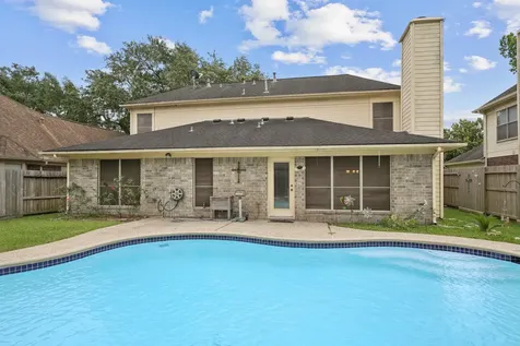 2112 Castle Drive League City TX 77573