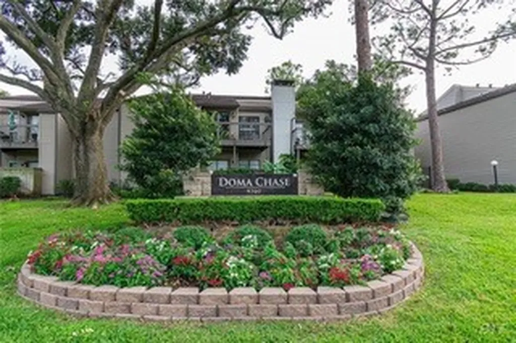 9707 Richmond Avenue 127 Houston TX 77042