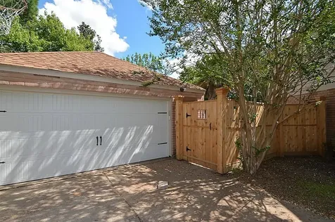 16006 Maple Acres Court Houston TX 77095