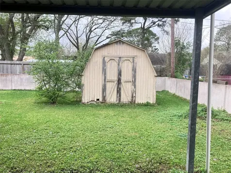 1313 N Noble Road Texas City TX 77591