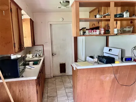 1313 N Noble Road Texas City TX 77591
