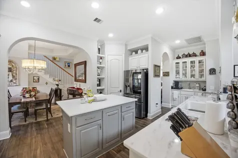 2727 N Cotswold Manor Drive Houston TX 77339