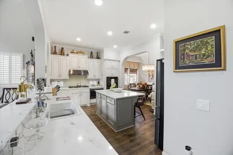 2727 N Cotswold Manor Drive Houston TX 77339