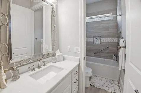 2727 N Cotswold Manor Drive Houston TX 77339