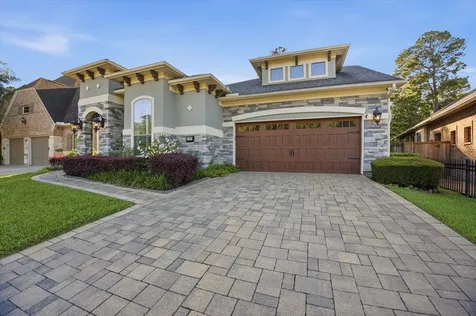 2727 N Cotswold Manor Drive Houston TX 77339
