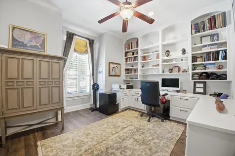 2727 N Cotswold Manor Drive Houston TX 77339