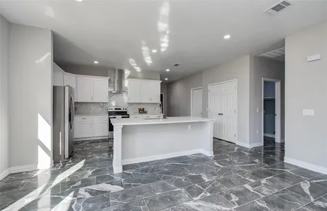 898 Road 3556 Cleveland TX 77327