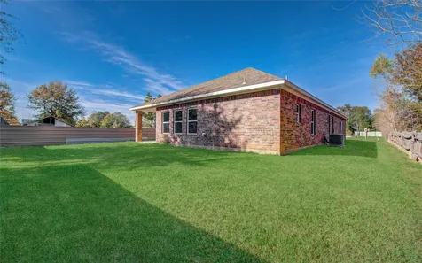 898 Road 3556 Cleveland TX 77327