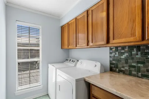 1515 Sandy Springs Road 3404 Houston TX 77042