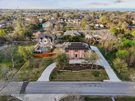 510 Shore Acres Boulevard La Porte TX 77571