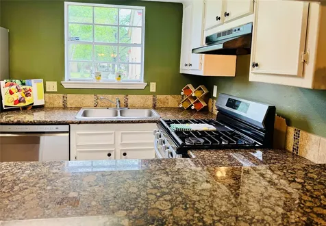 2035 Country Village Boulevard B Humble TX 77338