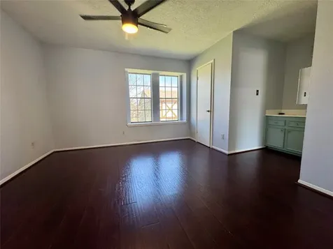 2035 Country Village Boulevard B Humble TX 77338