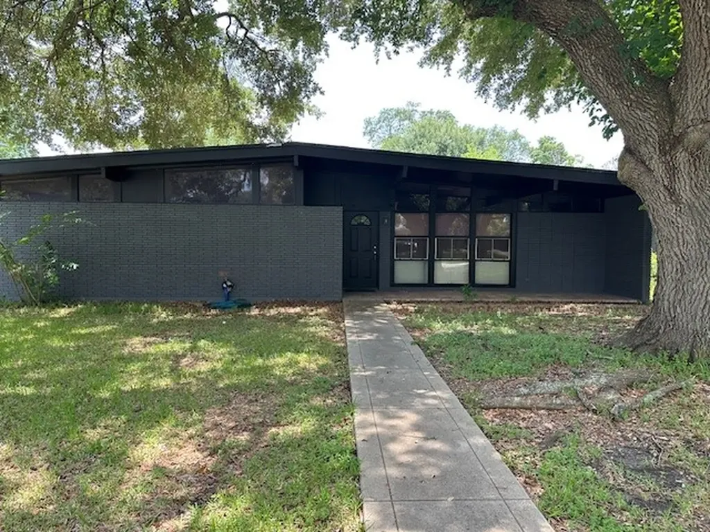 3900 Aggie Drive Bay City TX 77414