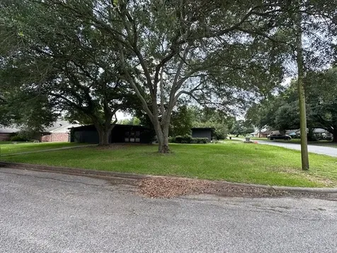3900 Aggie Drive Bay City TX 77414