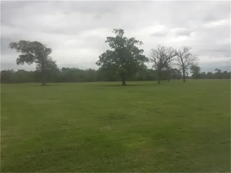 201 Cypress Lakes Circle Cleveland TX 77327