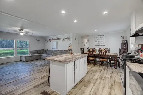 650 County Road 2219 Cleveland TX 77327