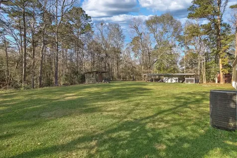 650 County Road 2219 Cleveland TX 77327