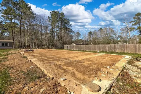 650 County Road 2219 Cleveland TX 77327