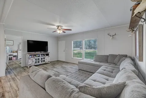 650 County Road 2219 Cleveland TX 77327