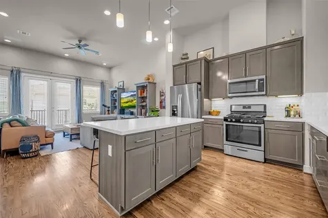 3411 Kensington Yellow Place Houston TX 77008