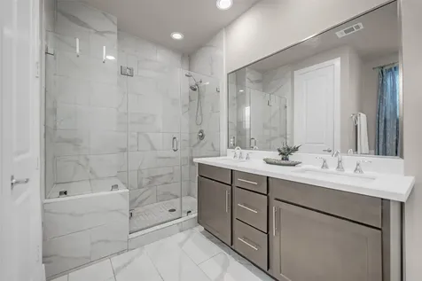 3411 Kensington Yellow Place Houston TX 77008