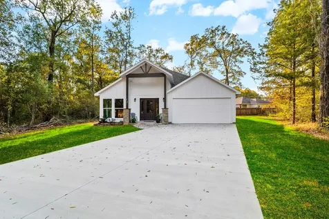 112 Glen Haven Livingston TX 77351