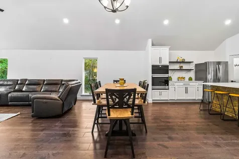 112 Glen Haven Livingston TX 77351