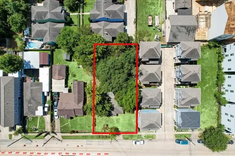 1124 W 23rd Street Houston TX 77008