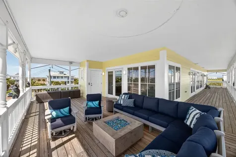 730 Beachtown Passage Galveston TX 77550