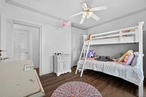 730 Beachtown Passage Galveston TX 77550